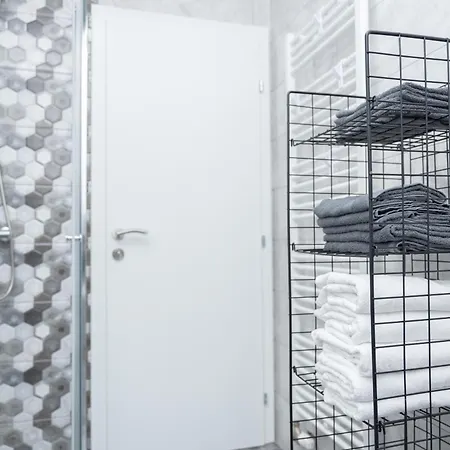 Apartman Friday 特拉夫尼克